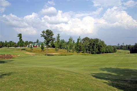 Cherokee run golf - Cherokee Run Golf Club can accommodate up to 300 guests for a standing reception and 200 guests for a seated, banquet-style dinner. There is a charming covered veranda adjacent to the banquet facility that overlooks the breathtaking 18th green, which makes for an extraordinary picturesque backdrop for your event.